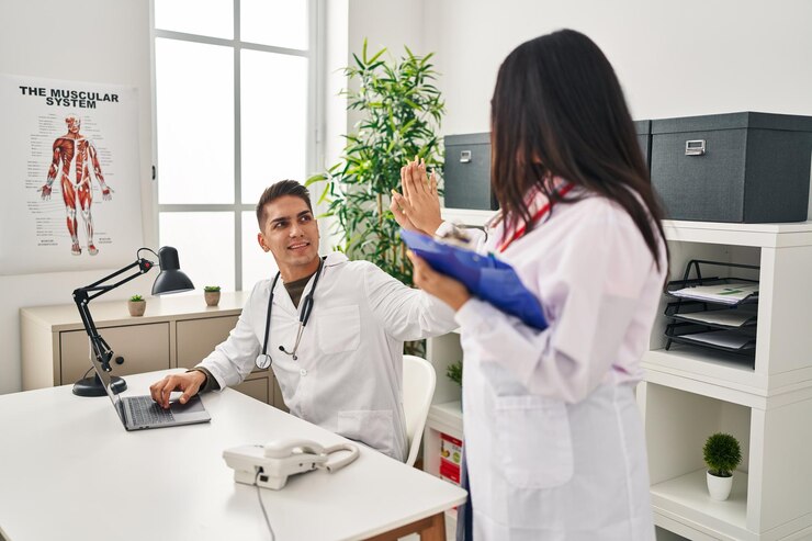 Joints Specialist Doctor In Delhi
