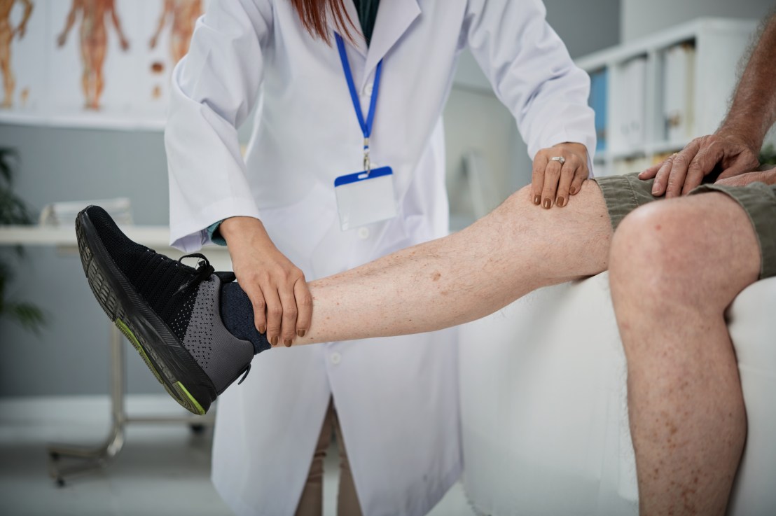 A Complete Guide to Knee Replacement Surgery in&nbsp;Delhi